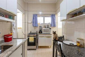 Image 12 - 863740