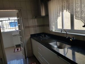 Image 7 - 863753
