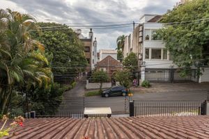 Image 32 - 863796