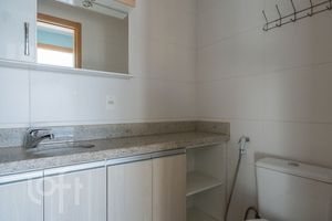 Image 8 - 863798