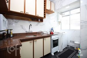 Image 7 - 863803