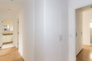 Image 9 - 863806