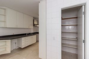 Image 36 - 863806