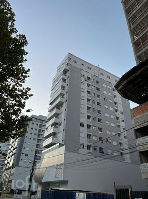 Image 8 - 863808