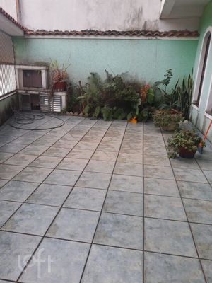 Image 19 - 863840