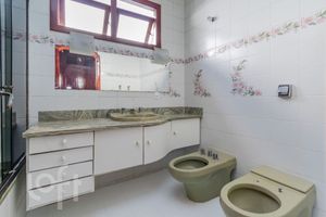 Image 32 - 863849