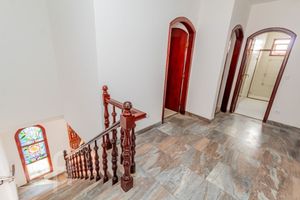 Image 13 - 863849