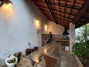 Image 26 - 863857