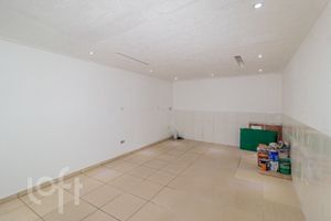 Image 37 - 863858