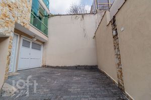 Image 40 - 863858