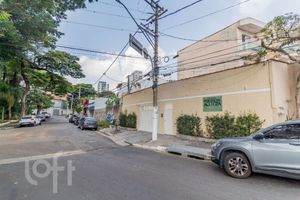 Image 42 - 863858