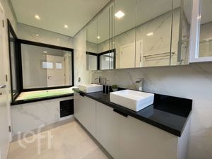 Image 34 - 863867