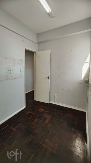 Image 22 - 863868