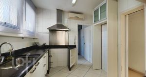 Image 19 - 863868