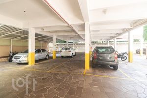 Image 21 - 863884