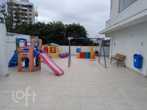 Image 15 - 863900