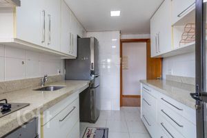Image 22 - 863908