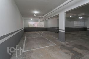 Image 37 - 863930