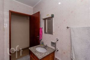 Image 6 - 863986