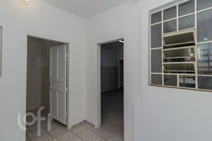 Image 40 - 863986