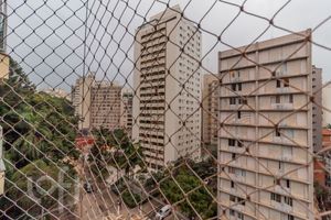 Image 13 - 863993