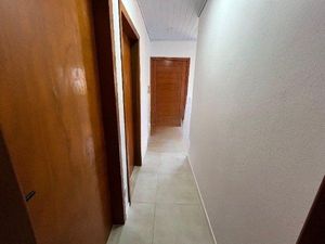 Image 10 - 863997