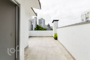 Image 25 - 864002