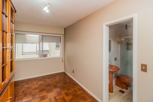 Image 14 - 864011