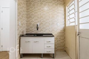 Image 11 - 864020