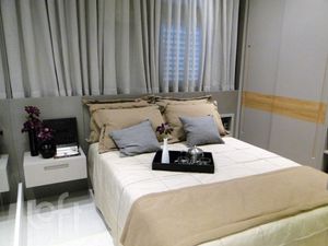 Image 10 - 864028