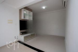 Image 9 - 864043