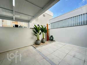 Image 10 - 864043