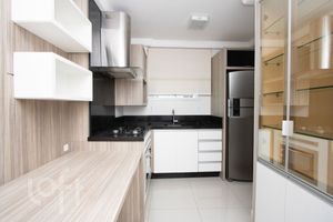 Image 19 - 864043
