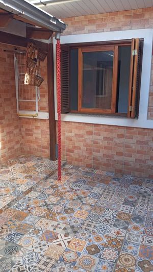 Image 18 - 864048