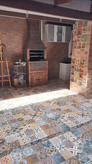Image 21 - 864048