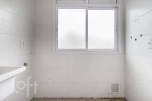 Image 9 - 864064
