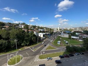 Image 5 - 864068