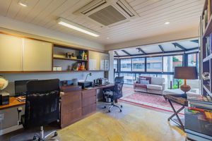 Image 30 - 864116