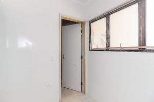 Image 38 - 864145