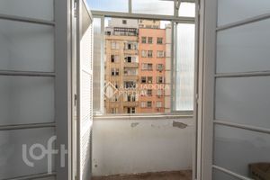 Image 17 - 864167