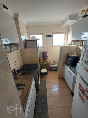 Image 4 - 864180