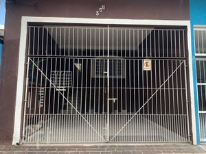 Image 18 - 864212