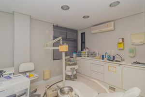 Image 21 - 864215