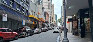 Image 14 - 864215