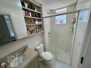 Image 11 - 864217