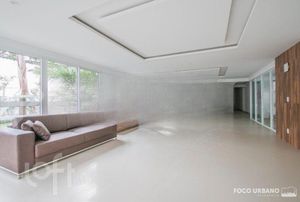 Image 1 - 864229