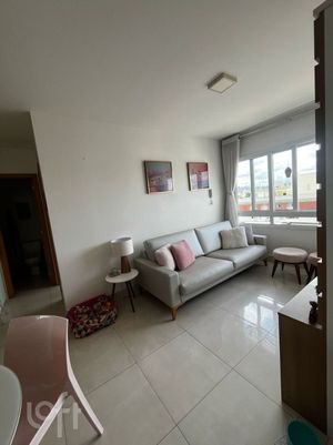 Image 7 - 864229