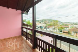 Image 25 - 864264