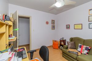 Image 37 - 864281