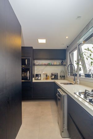Image 27 - 864299